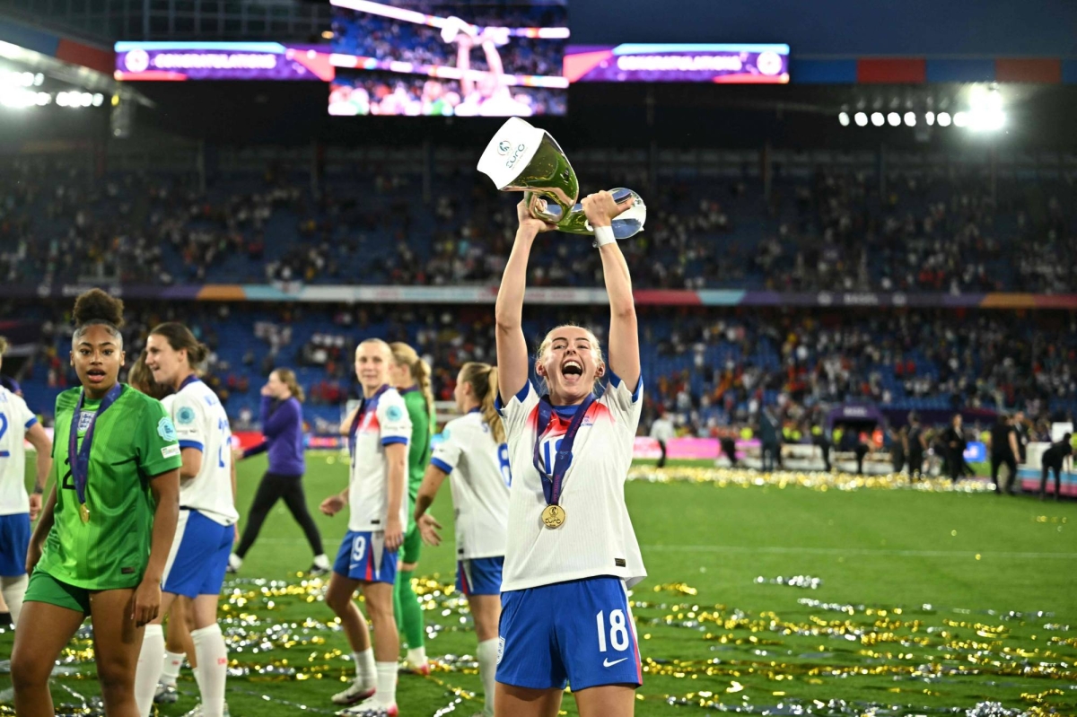 Final Euro 2025: Penalti Menentukan Chloe Kelly